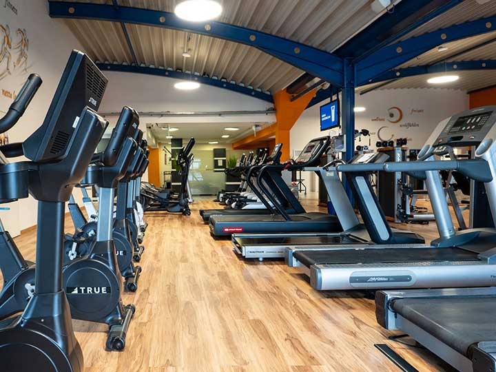 Trainingsbereich im Charisma Reha- und Gesundheitszentrum